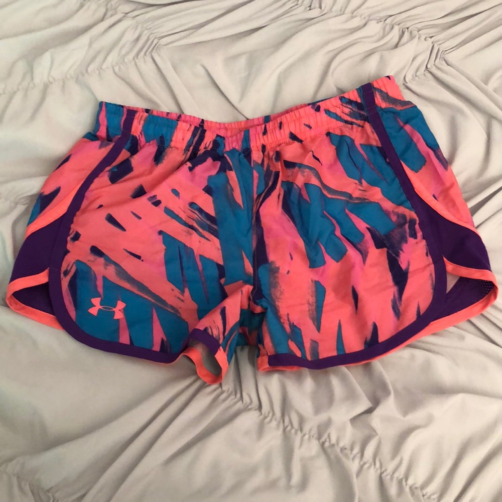 Running shorts